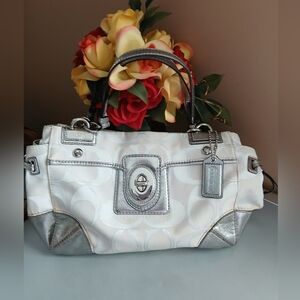 Coach Peyton CarryAll Tote